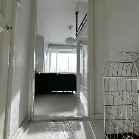 Lovely Studio In Alppila Helsinki